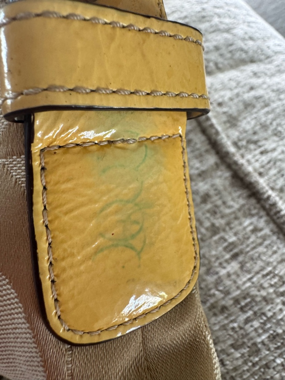Coach Y2K Carly Signature Hobo Tan Yellow Shoulder Handbag Purse #F15067 Vintage - Picture 8 of 17